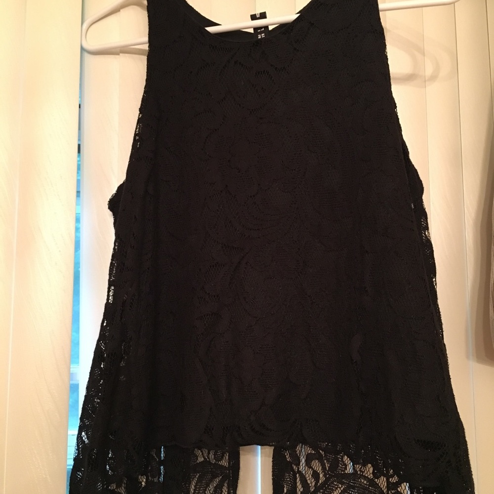 Design Lab black lace top